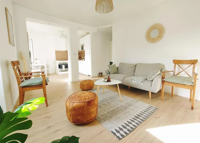 Quiet&Cosy near Loire River&Tramway